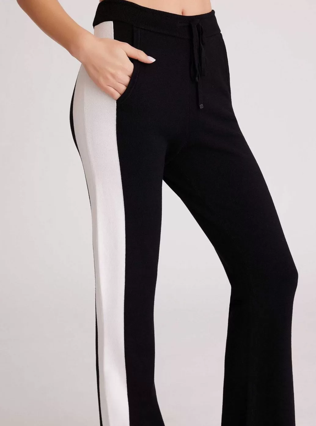 Blanc Noir Blair Bootcut-Broek*Vrouwen Bodems