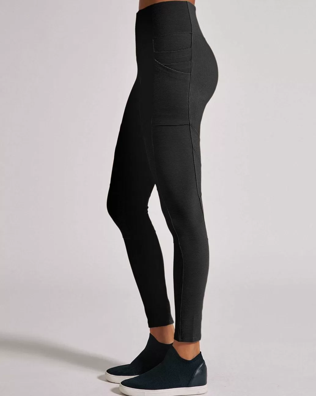 Blanc Noir Directionele Geribbelde Legging*Vrouwen Bodems