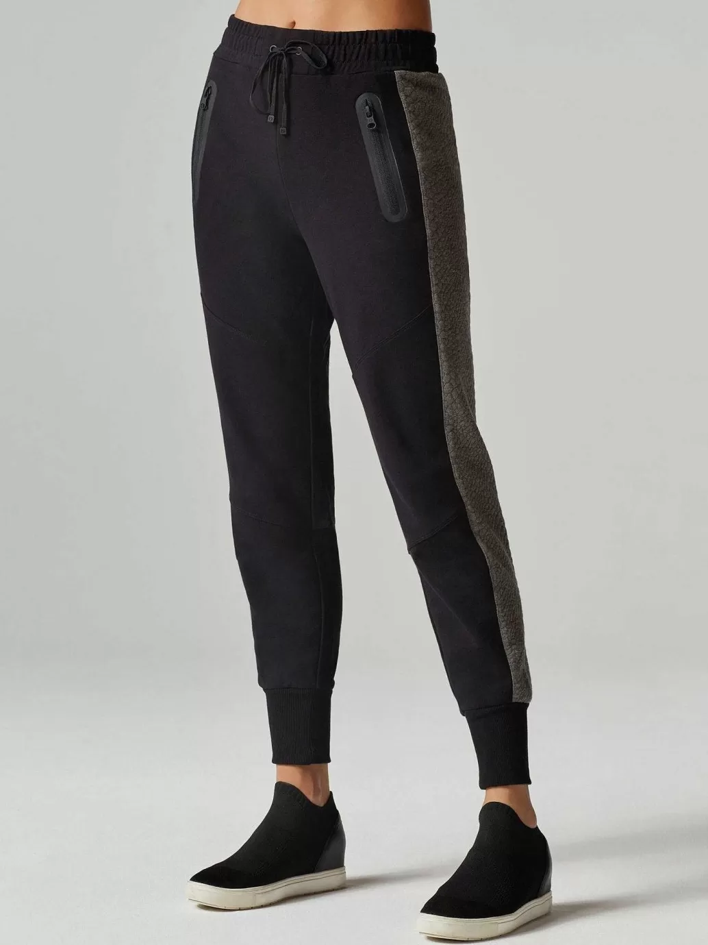 Blanc Noir Jogger Van Slangenjacquard*Vrouwen Bodems