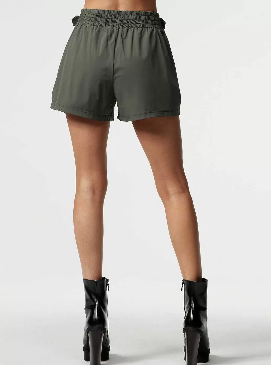 Blanc Noir Mastermind Utility Short*Vrouwen Bodems